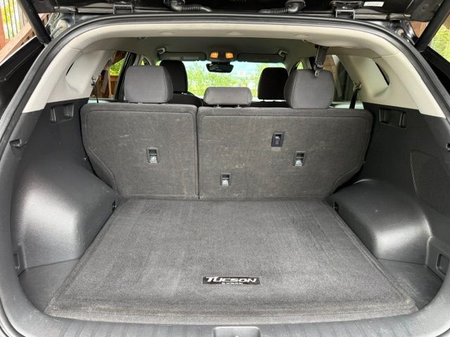 Used 2019 Hyundai Tucson AWD image 19