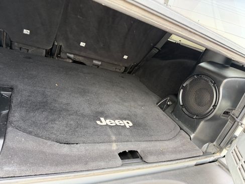 Used 2012 Jeep Wrangler Unlimited Sahara AWD/4WD image 14