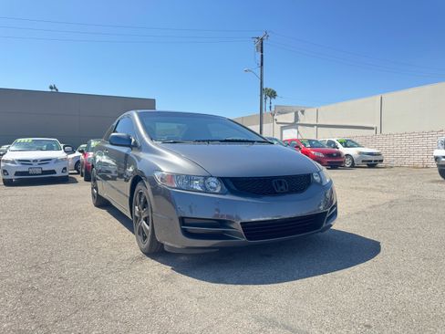 Used 2010 Honda Civic LX Coupe image 12