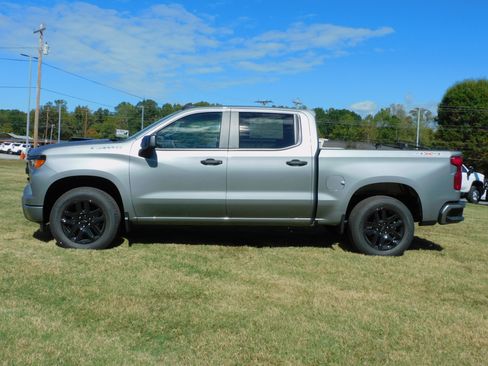 New 2026 Chevrolet Silverado 1500 Custom image 5