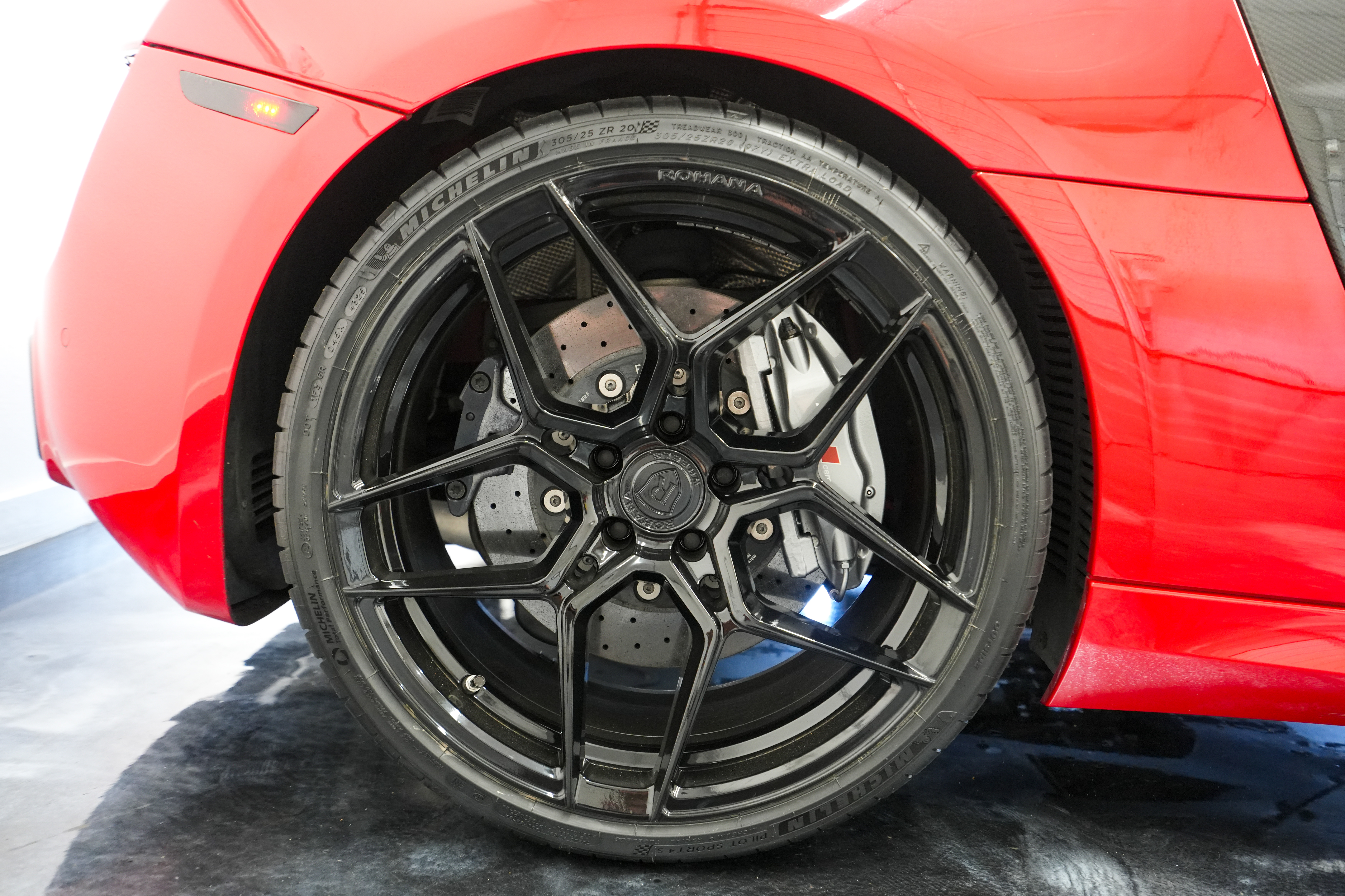 Used 2014 Audi R8 V10 plus Coupe AWD/4WD image 30