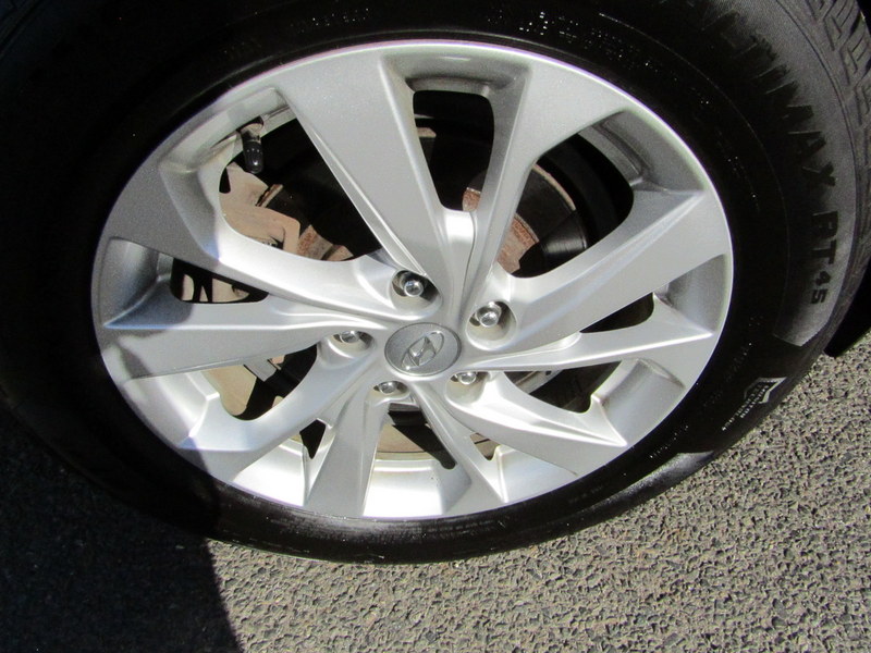 Used 2019 Hyundai Tucson AWD SE image 9