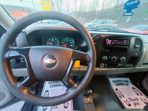 Used 2009 Chevrolet Silverado 1500 LS image 13