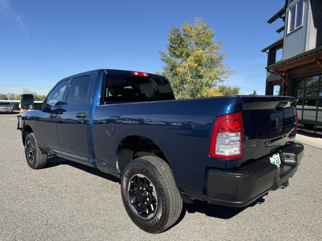 Used 2023 RAM 2500 4x4 Crew Cab Tradesman image 3