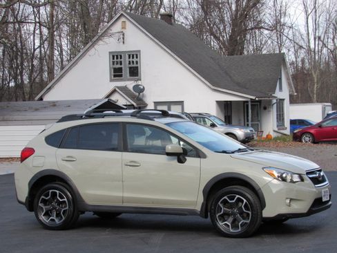 Used 2013 Subaru XV Crosstrek 2.0i Limited image 19