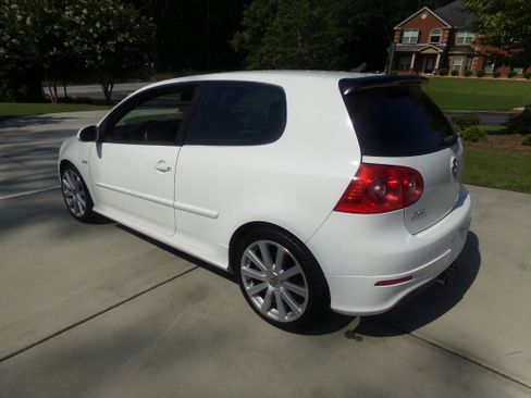 Used 2008 Volkswagen R32 image 3