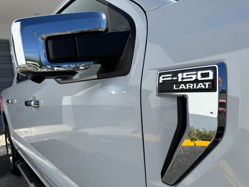 Used 2022 Ford F150 Lariat image 18