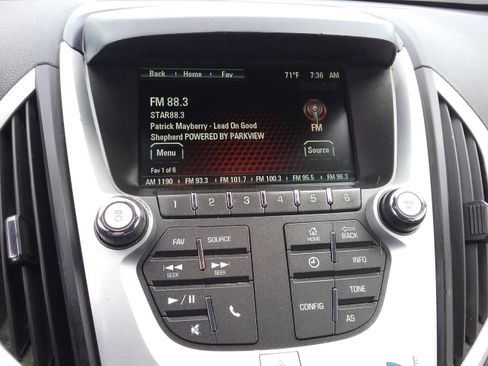 Used 2016 GMC Terrain SLE image 18