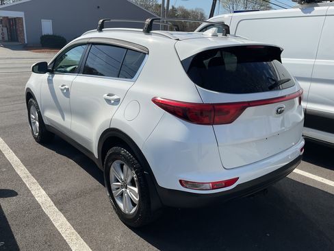 Used 2017 Kia Sportage AWD LX image 6
