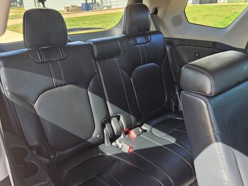 Used 2023 Honda Pilot Elite image 17