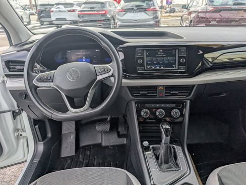 Used 2023 Volkswagen Taos S image 8