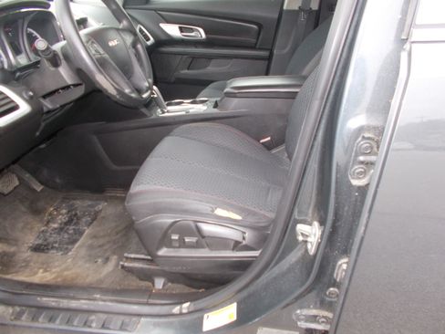 Used 2010 GMC Terrain SLE image 7