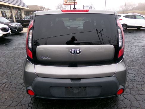 Used 2016 Kia Soul image 4