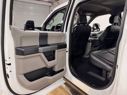 Used 2018 Ford F250 XLT image 14