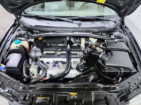 Used 2007 Volvo V70 2.5T image 3