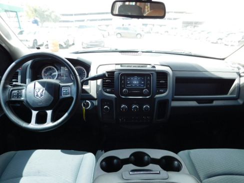 Used 2016 RAM 3500 image 12