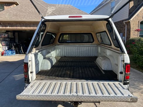 Used 1999 Dodge Ram 2500 Truck SLT image 8