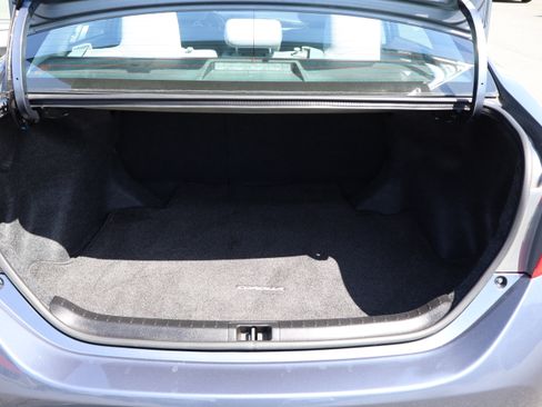 Used 2016 Toyota Corolla LE image 29