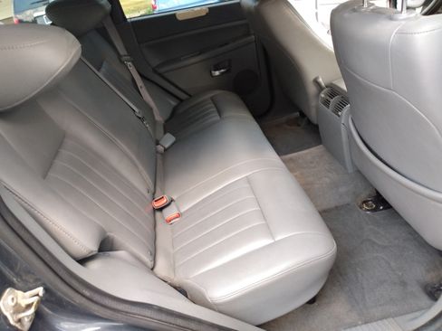 Used 2007 Jeep Grand Cherokee Limited image 21