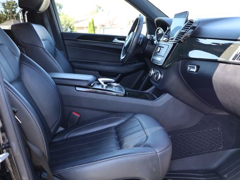 Used 2017 Mercedes-Benz GLE 350 image 16