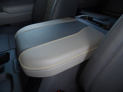 New 2026 Chevrolet Silverado 1500 ZR2 image 23