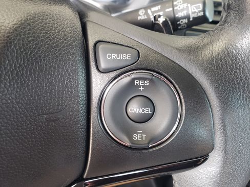 Used 2019 Honda HR-V Sport image 17