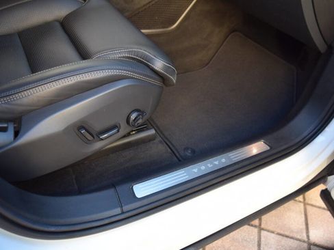 Used 2019 Volvo XC60 T6 Inscription image 53