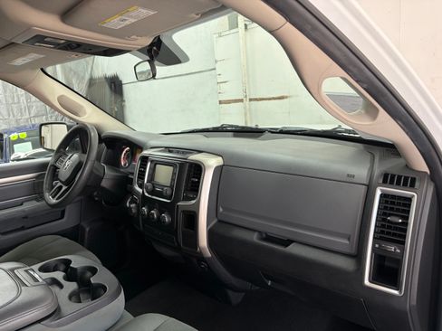 Used 2018 RAM 1500 2WD Quad Cab SLT image 16