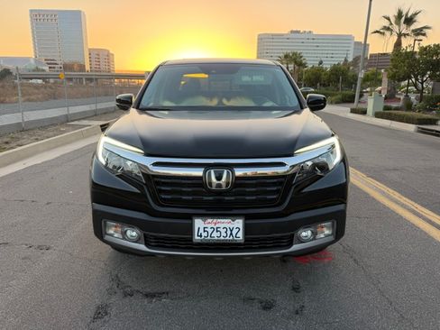 Used 2020 Honda Ridgeline AWD RTL-E image 12