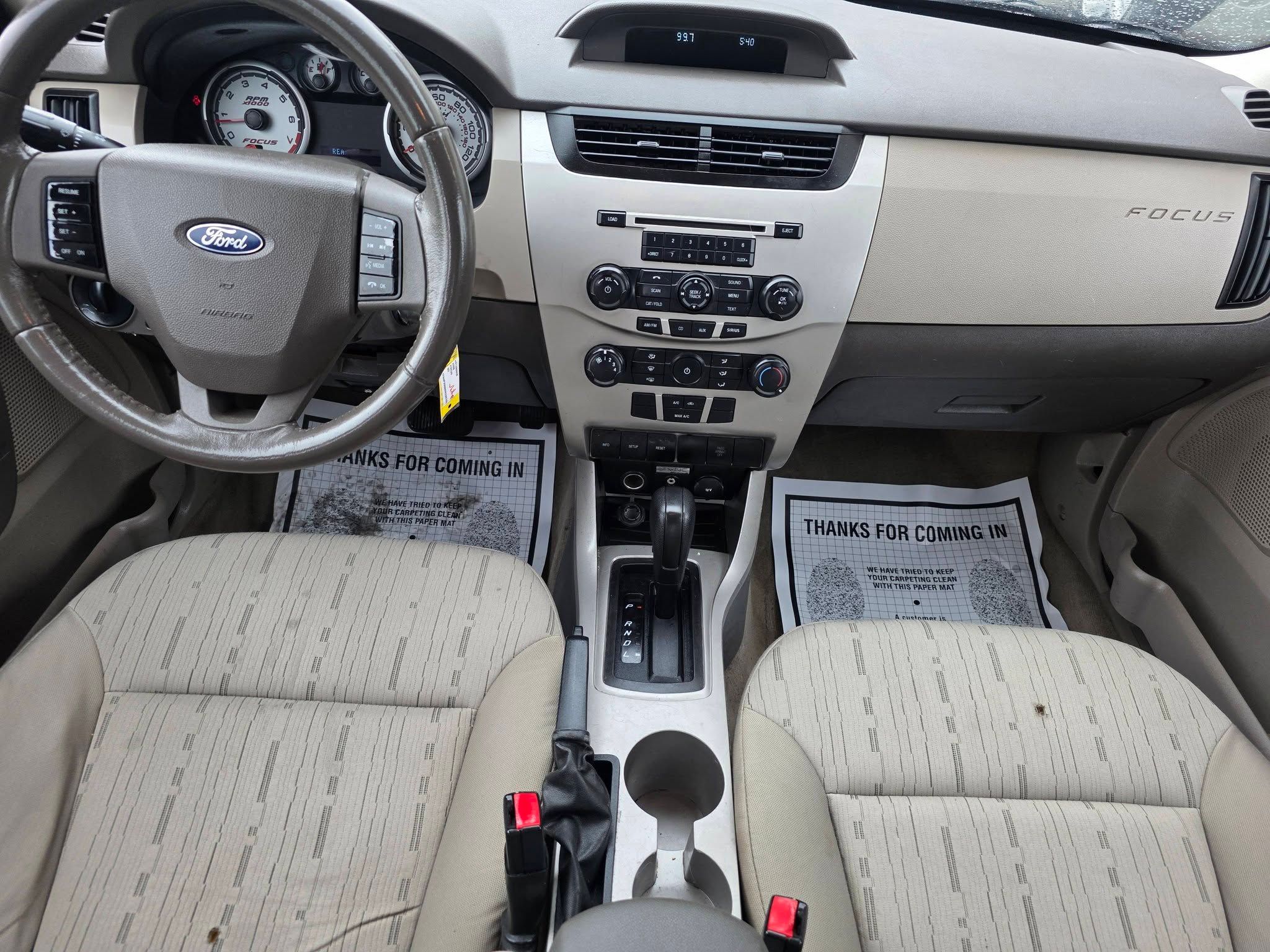 Used 2008 Ford Focus Sedan FWD image 9