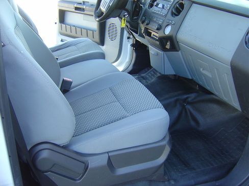 Used 2016 Ford F250 XL image 12