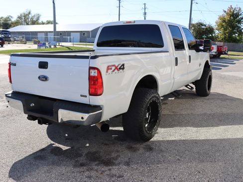 Used 2015 Ford F250 XLT image 5