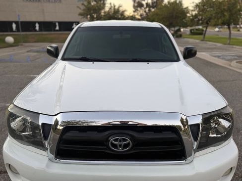 Used 2008 Toyota Tacoma TRD Off-Road Pickup 4D 5 ft RWD image 5