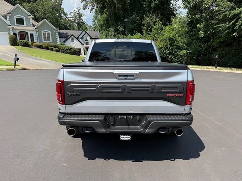 Used 2017 Ford F150 Raptor AWD/4WD image 5