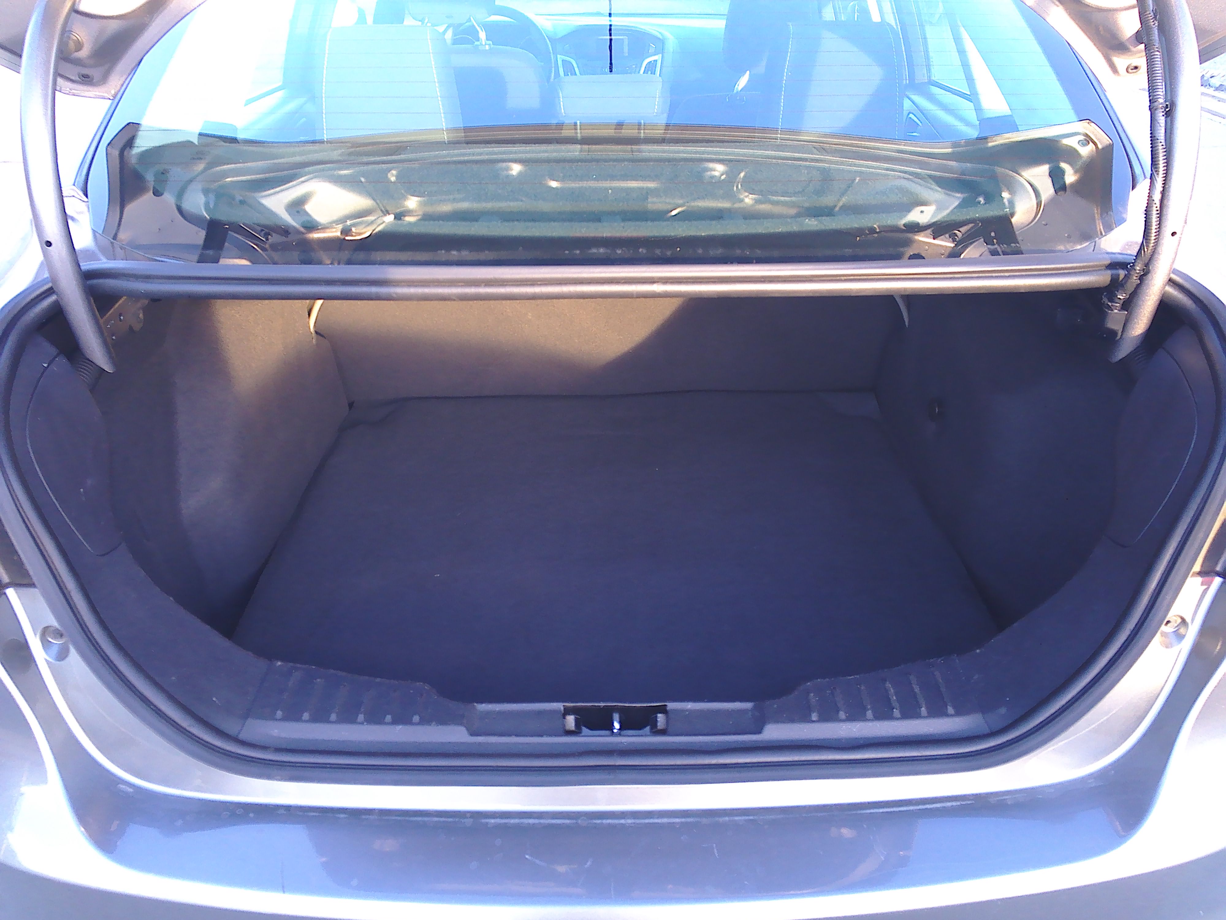 Used 2014 Ford Focus S Sedan FWD image 13