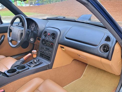 Used 1994 MAZDA MX-5 Miata M-Edition RWD image 41