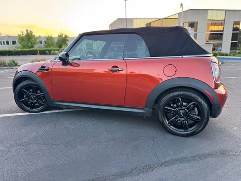 Used 2013 MINI Cooper Convertible FWD image 33