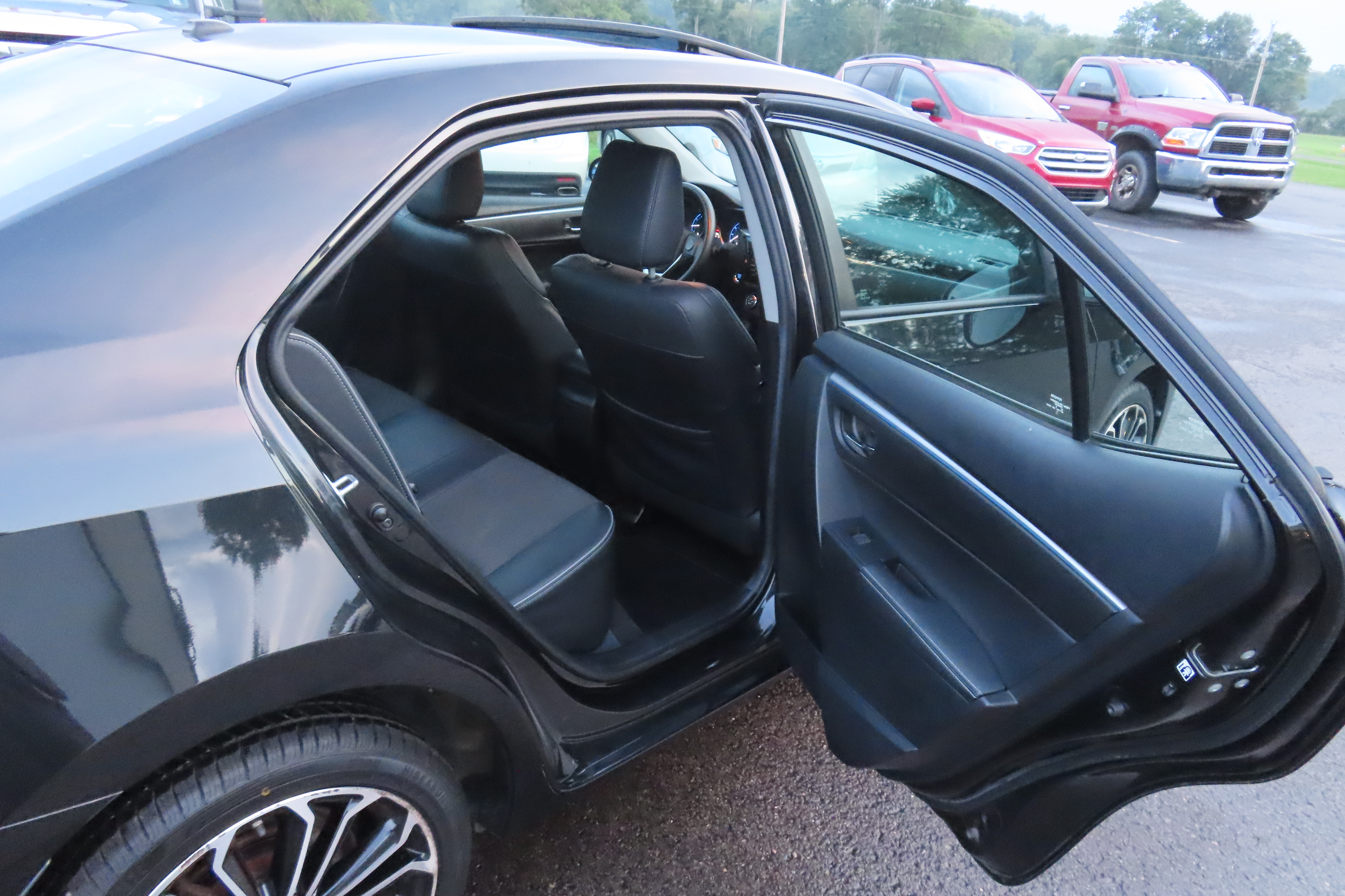 Used 2016 Toyota Corolla S Plus Sedan 4D FWD image 25