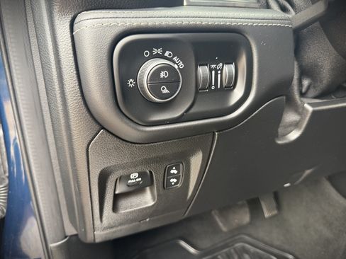 Used 2021 RAM 1500 Limited image 37