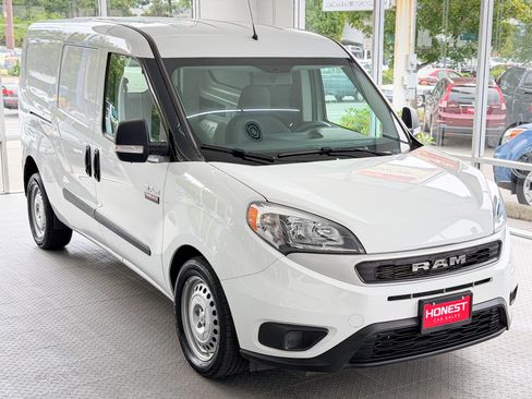 Used 2022 RAM ProMaster City Wagon FWD image 1