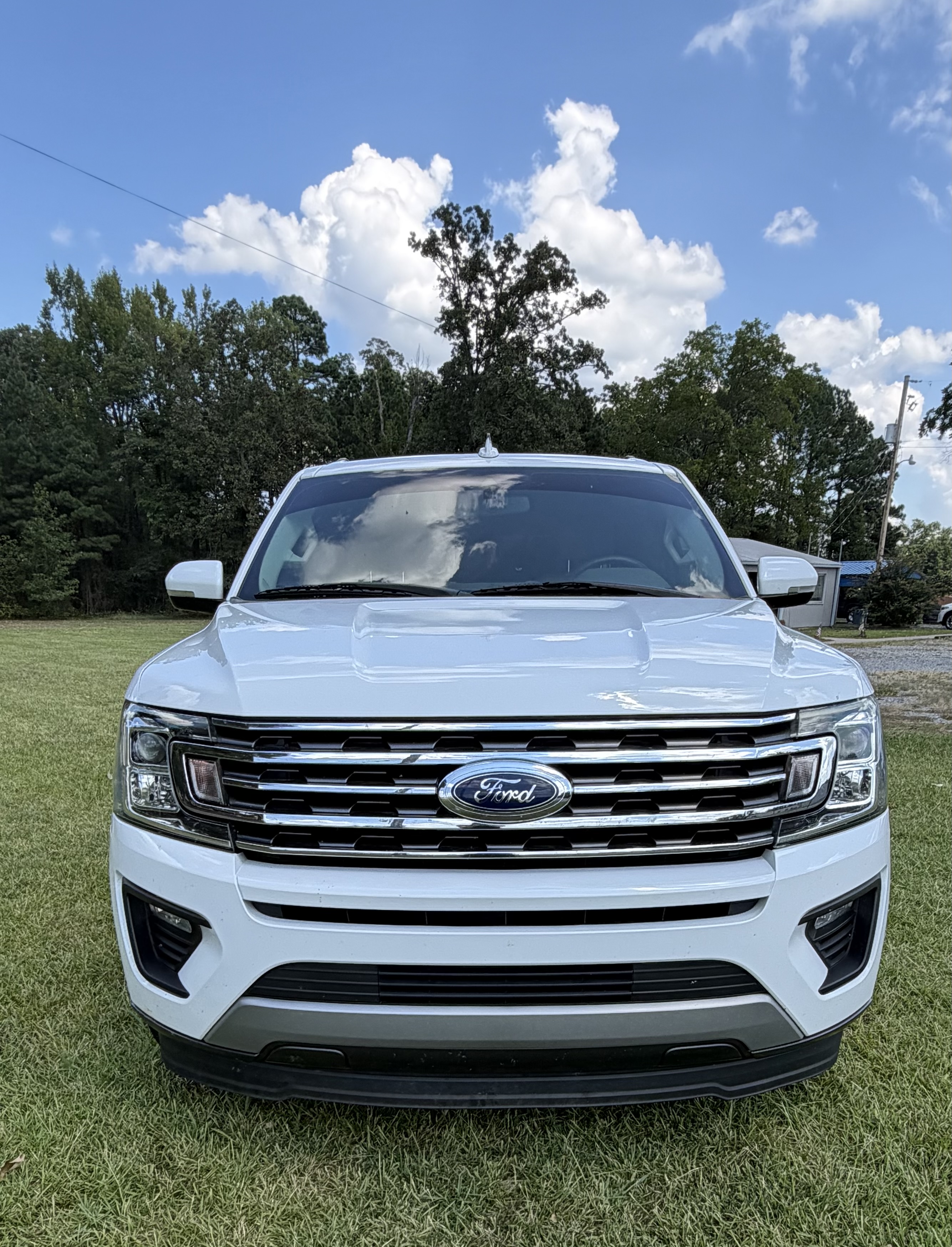 Used 2019 Ford Expedition 2WD XLT image 3