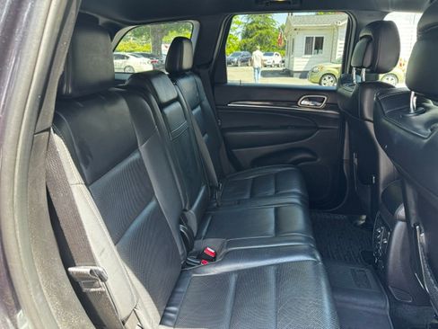 Used 2014 Jeep Grand Cherokee 4WD Overland image 23