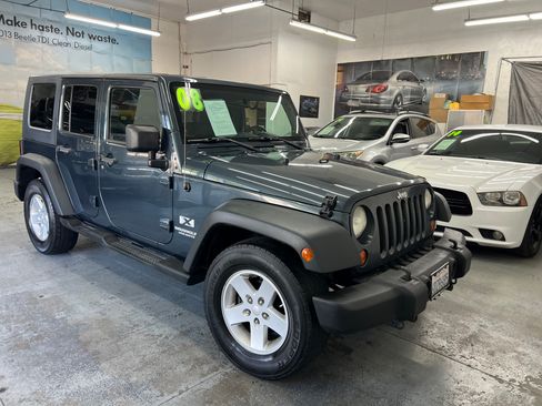 Used 2008 Jeep Wrangler Unlimited X image 1