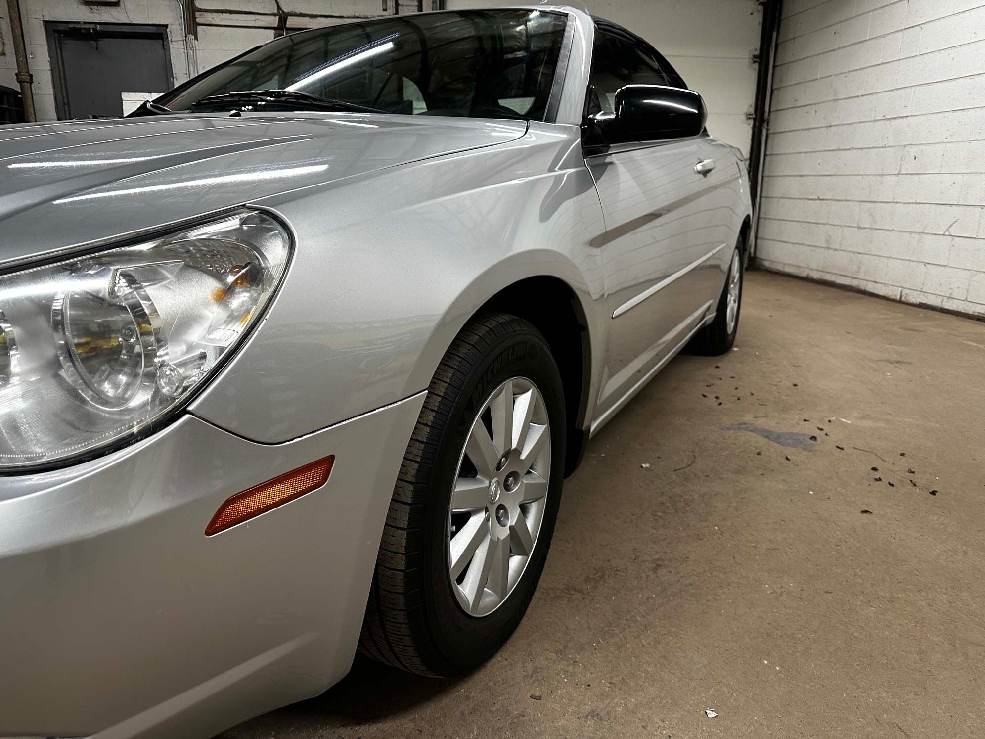 Used 2009 Chrysler Sebring LX FWD image 35