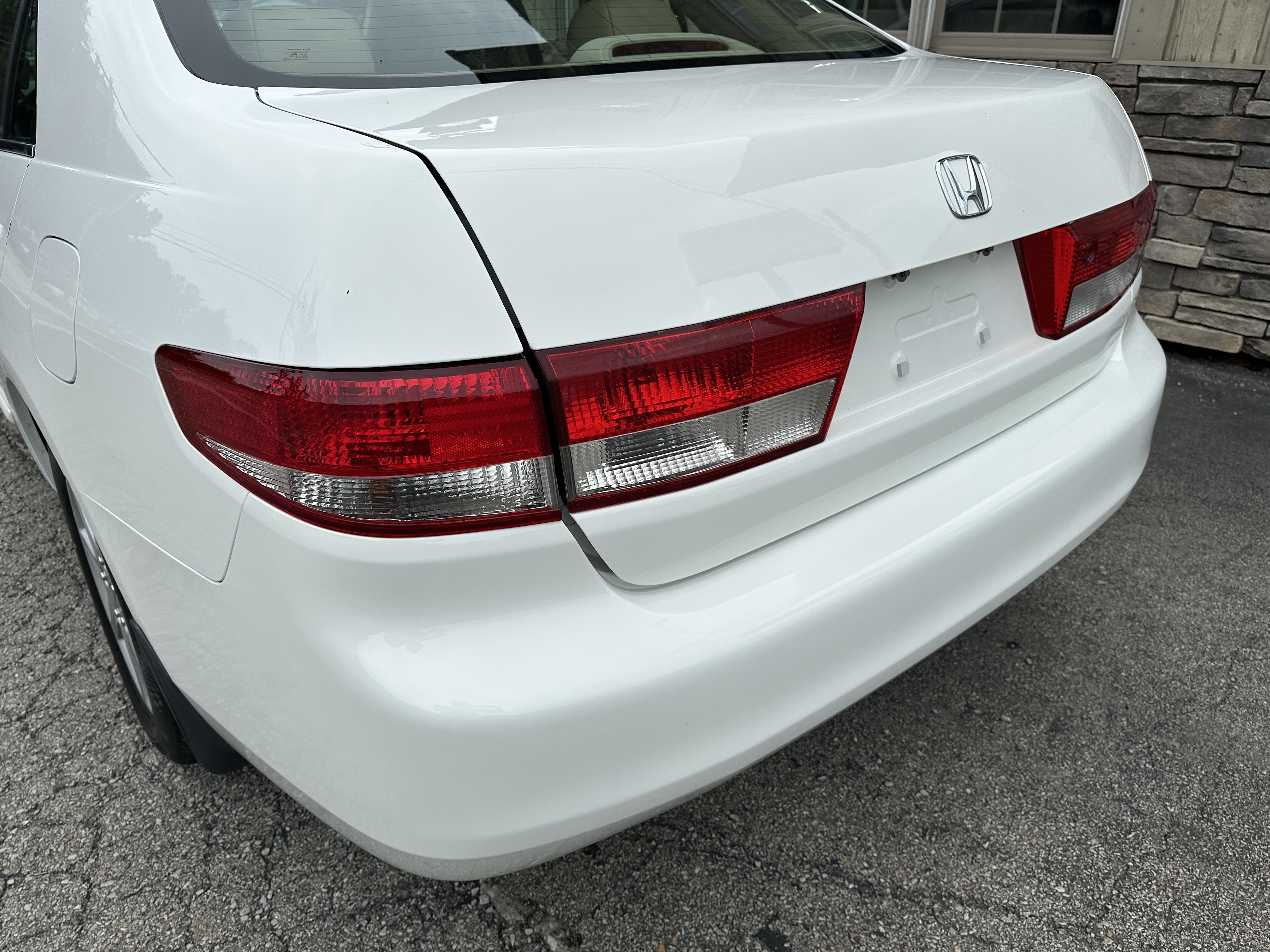 Used 2004 Honda Accord EX V6 Sedan image 8