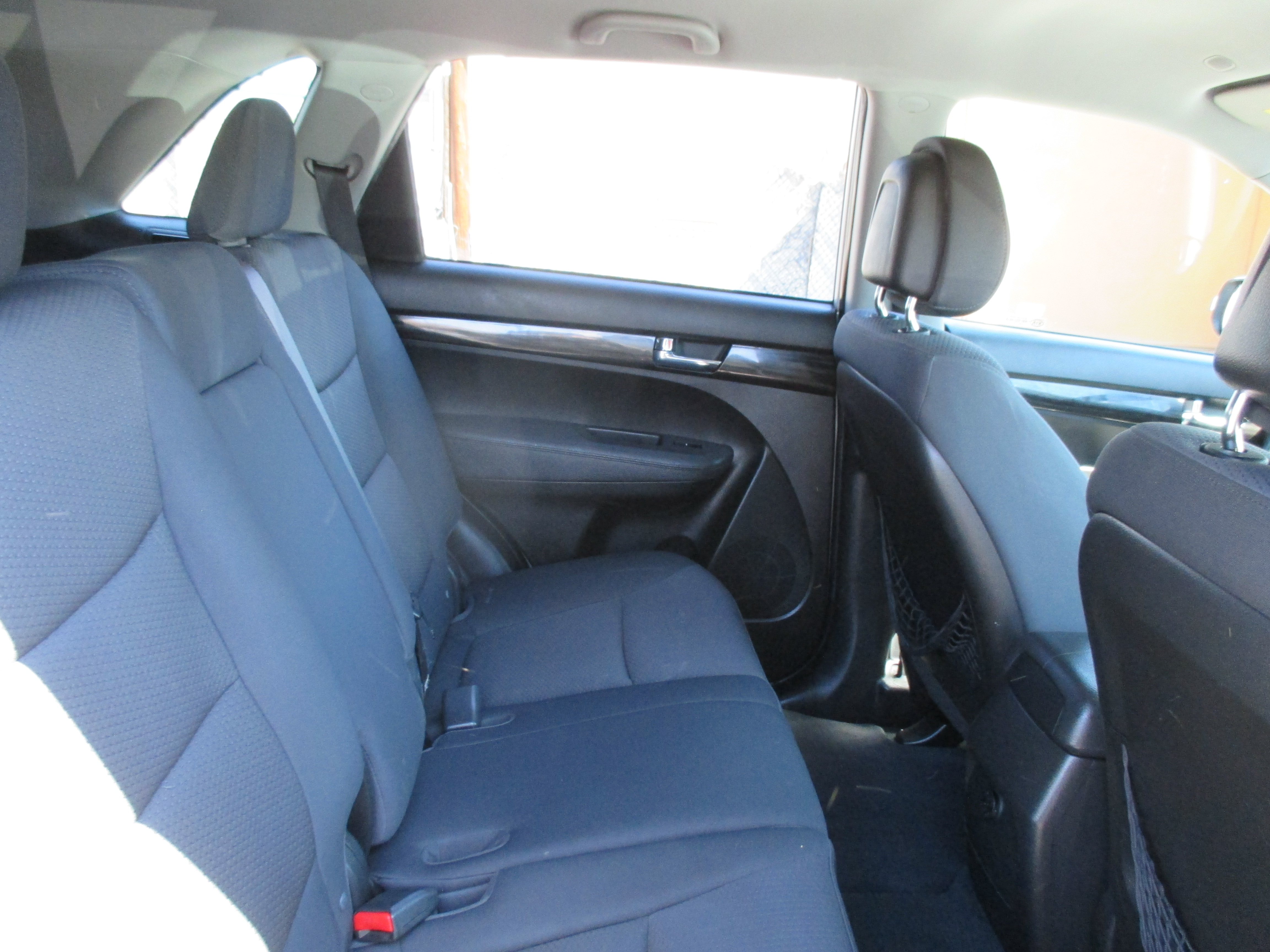 Used 2011 Kia Sorento LX w/ Convenience Package FWD image 13