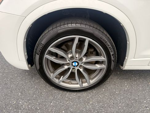 Used 2017 BMW X3 xDrive28i AWD/4WD image 32