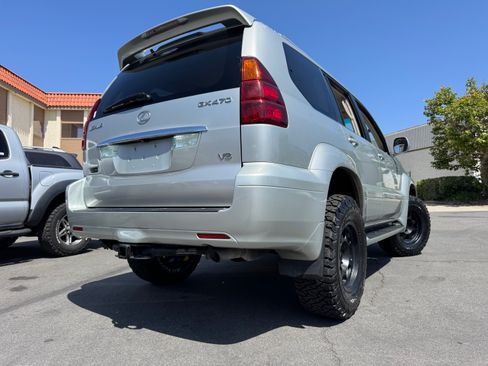 Used 2005 Lexus GX 470 image 9