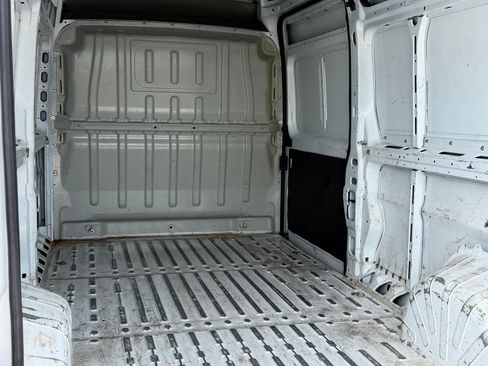 Used 2023 RAM ProMaster 2500 159 High Roof FWD image 10
