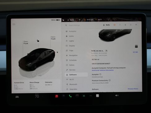 Used 2022 Tesla Model 3 AWD/4WD image 7